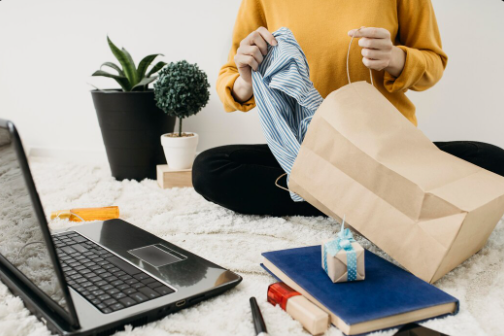 Tendências logísticas no e-commerce: descubra as novidades que otimizam entregas, reduzem custos e impulsionam o seu negócio.