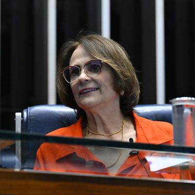 Plenário do Senado Federal durante sessão não deliberativa. Período do Expediente. 

À mesa, senadora Damares Alves (Republicanos-DF), conduz sessão.

Foto: Waldemir Barreto/Agência Senado
