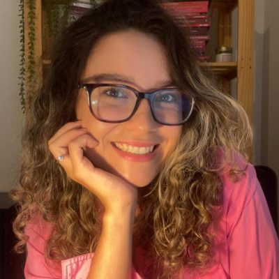 FOTO DA AUTORA 1