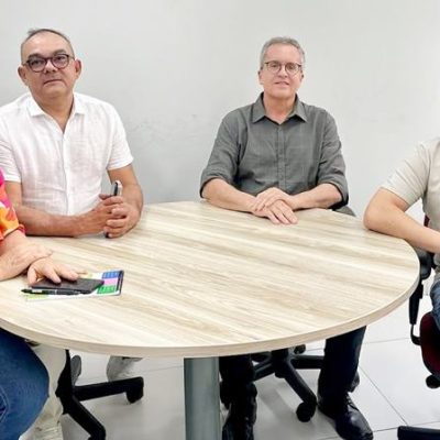 REUNIÃO NA EMCM UFRN COM O SECRETÁRIO DE SAÚDE GEDSON SANTOS