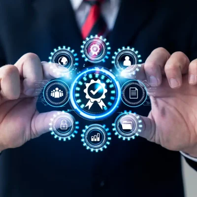 Como estruturar um sistema de gestão de qualidade sem depender só da ISO 9001, usando tecnologia e estratégias inovadoras para melhorar processos e resultados.