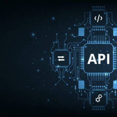 APIs conectam sistemas, dados e modelos de IA, permitindo integrar automação, agentes e recursos inteligentes às operações empresariais.