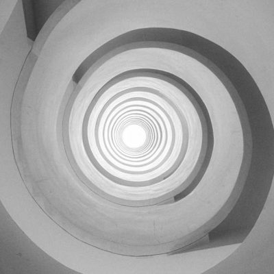 Pesquisa revela como a consciência pode surgir mesmo durante o sono profundo